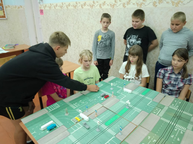 Классные часы на тему «ПДД: мы сохраним себе жизнь»..