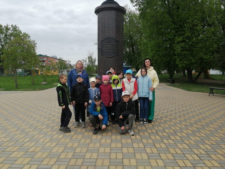 Прогулка в городской парк культуры и отдыха им. А.С. Пушкина.