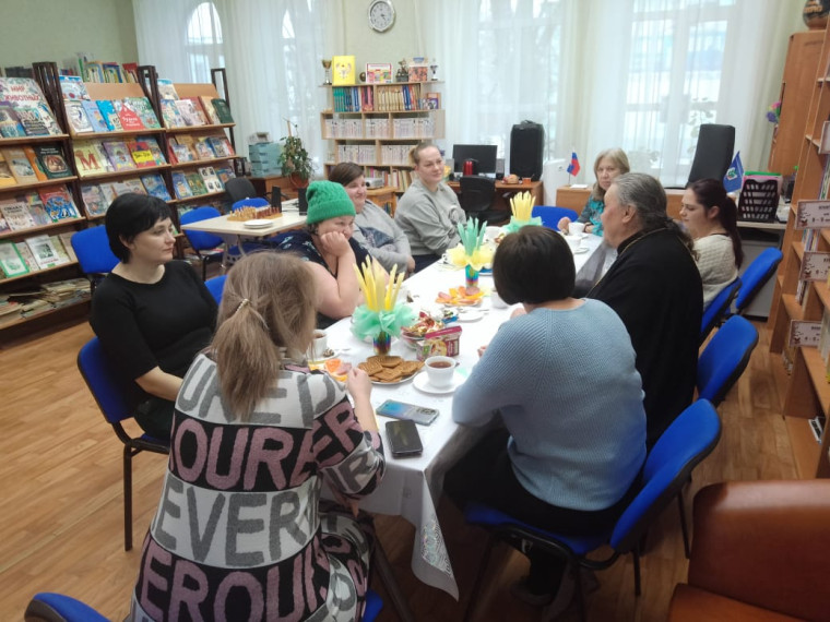 Встреча родительского клуба "Семейный экипаж" с Настоятелем Никольской церкви.